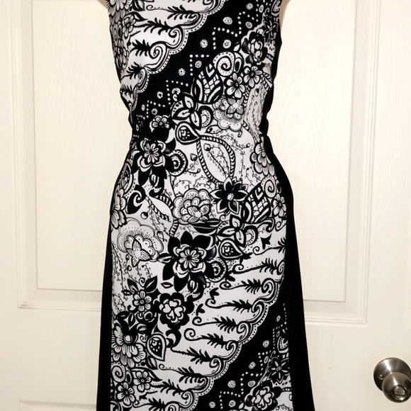 NWOT CONNECTED APPAREL Floral Dress - Picture 2 of 4